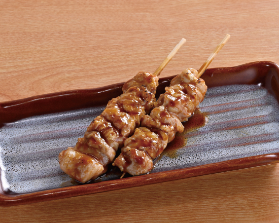 千年の宴 鶏もも串(2串)