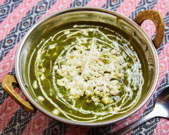 スワガット サグパニールカレーSag Paneer Curry