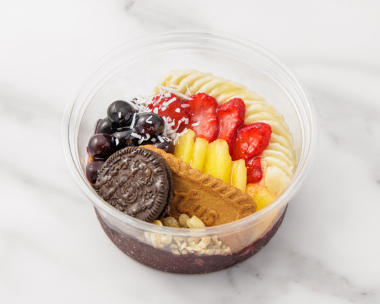 アサイー工房 パインアサイーボウルinオレオ