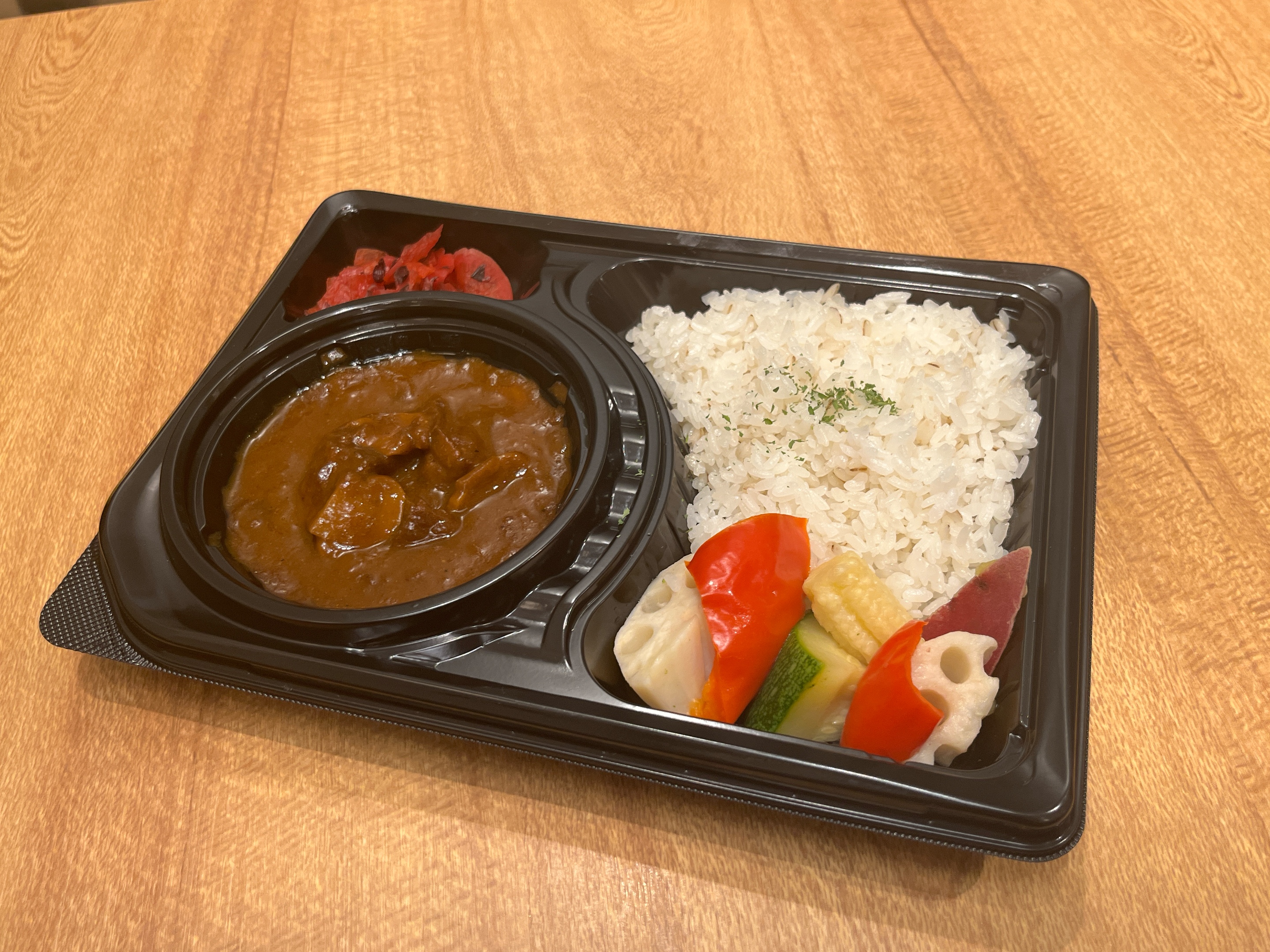 牛たん炭焼 利久 牛たんカレー弁当