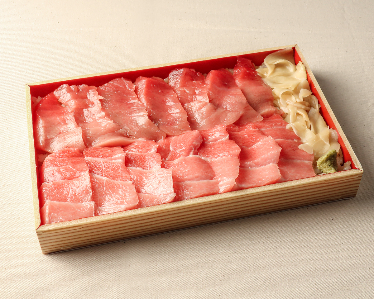 鮨よし田 本鮪大とろ とろっとろちらし