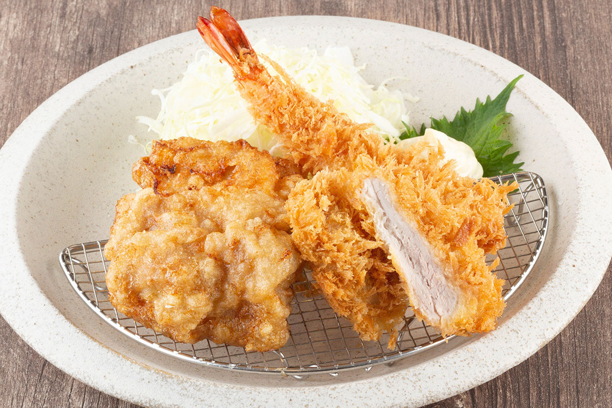 宅配とんかつ かさねや ミックスフライ弁当(ヒレかつ/海老フライ/鶏の唐揚げ)
