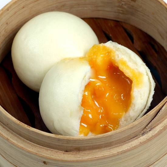 香港飲茶 202. とろける濃厚クリームのふんわりカスタードまん(2個)