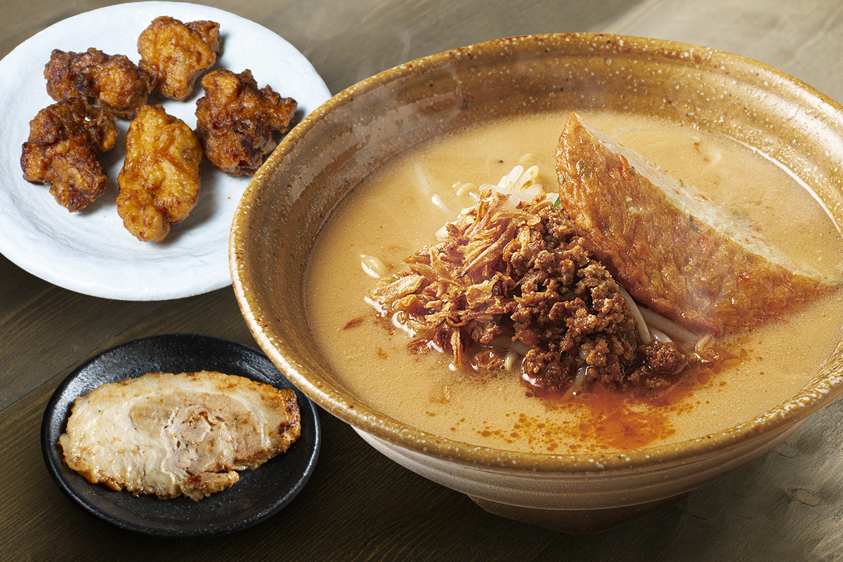 麺場 田所商店 九州麦味噌らーめん+炙りチャーシュー1枚+から揚げ5個