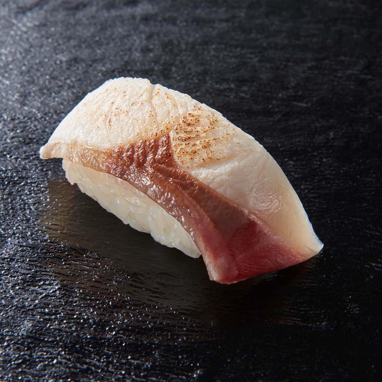 小僧寿し 単品 炙りぶり