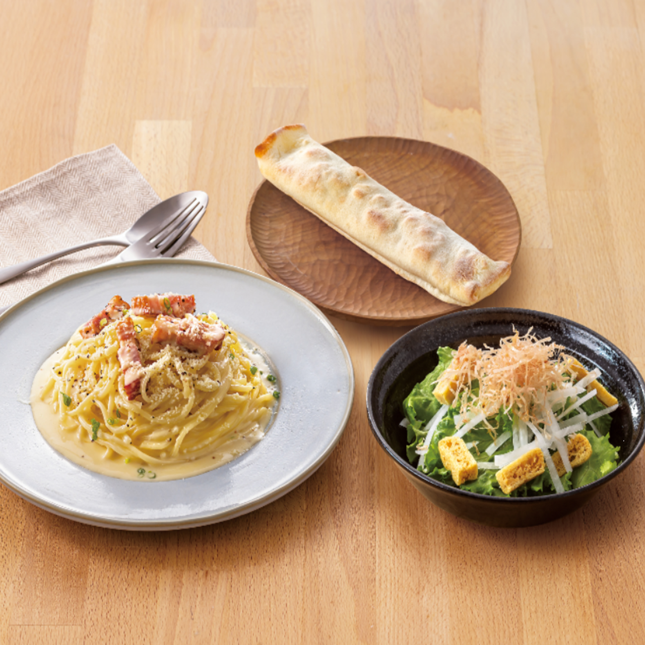 ベーコンのトマトスティックピザ付！選べてうれしい 生パスタランチ