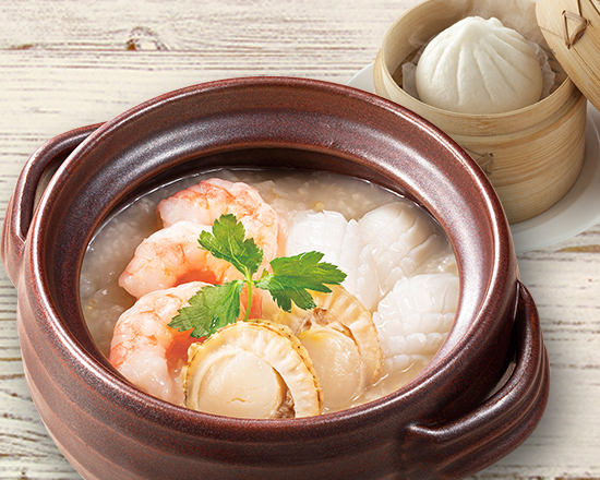 店内炊き上げ おかゆ専門店 粥餐庁(かゆさんちん) 3種海鮮のおかゆ＆肉まんセット