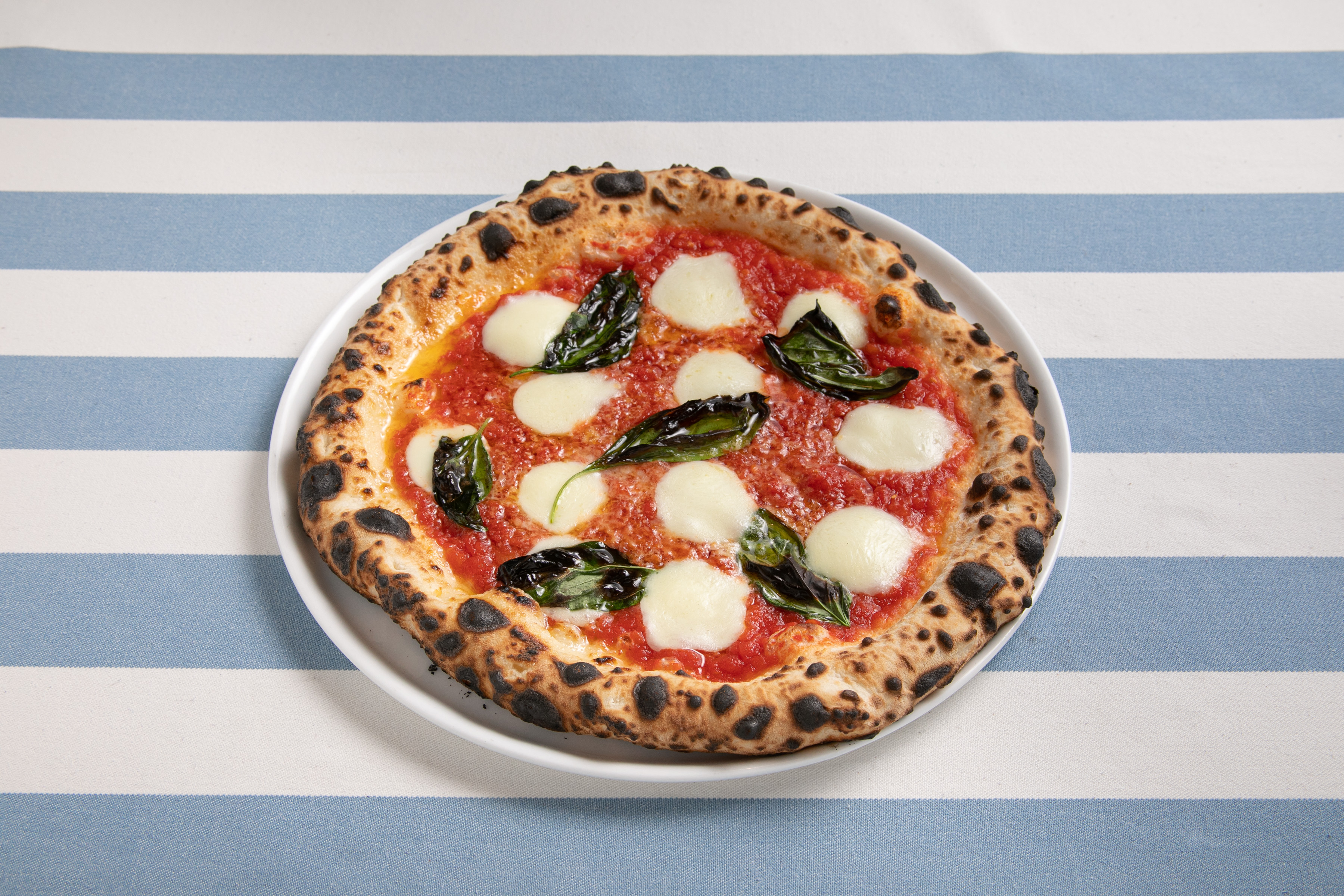 ピッツェリア マルデナポリ マルゲリータブッファリーナ