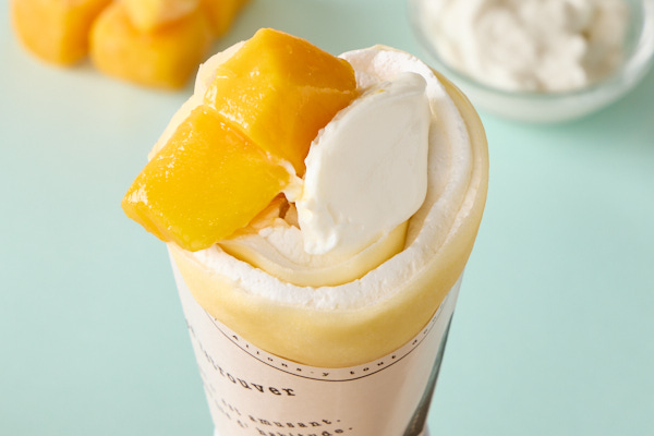 至福の贅沢「恋するクレープ」 話題沸騰！マンゴーグリークヨーグルト Mango Greek yogurt