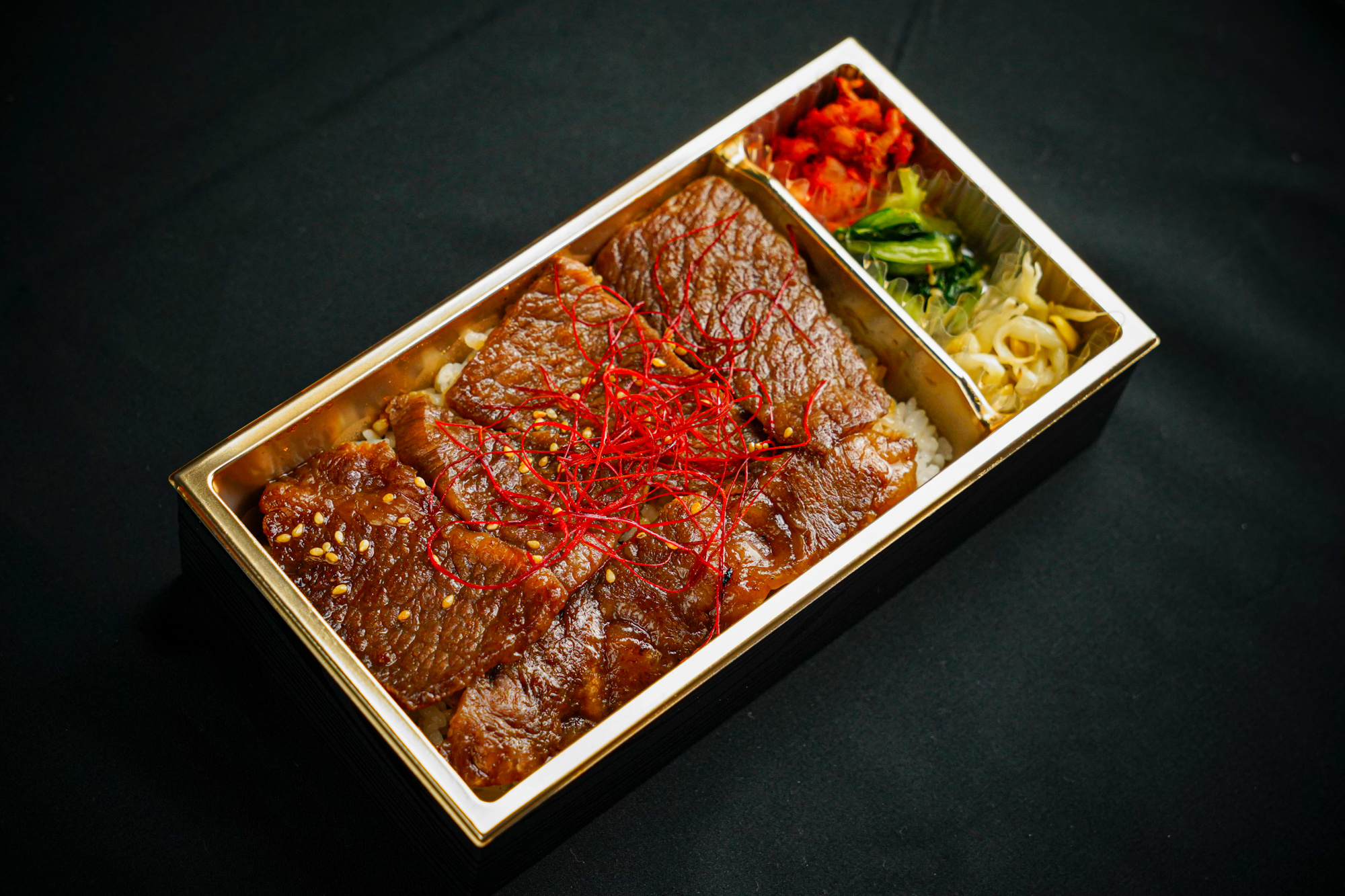 焼肉万里 上牛カルビ弁当