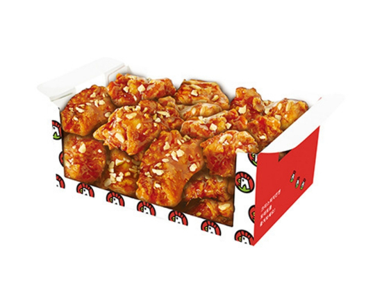 クリスピーチキンアンドトマト ヤンニョムチキン Yangnyeom Chicken