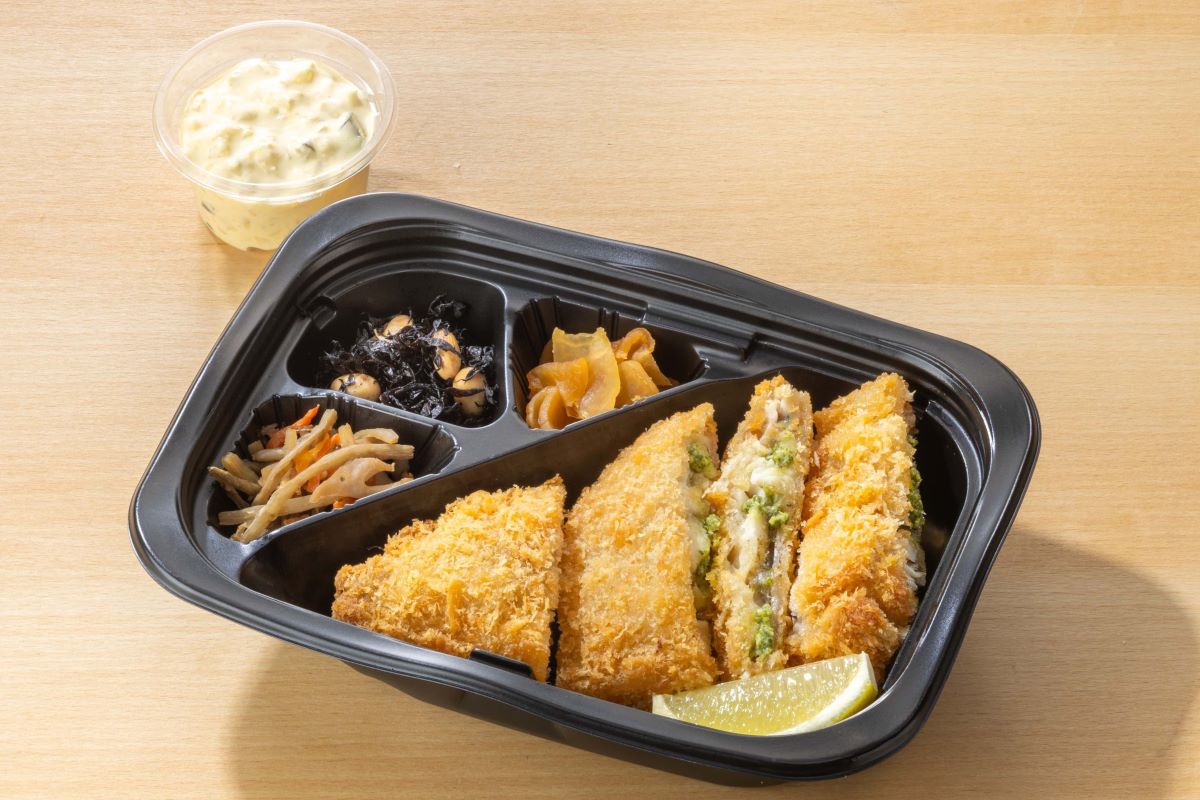 大戸屋 バジルチーズのアジフライ単品