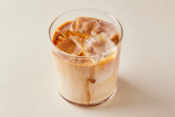 至福の贅沢「恋するクレープ」 キャラメルミルクティー Caramel Milk Tea