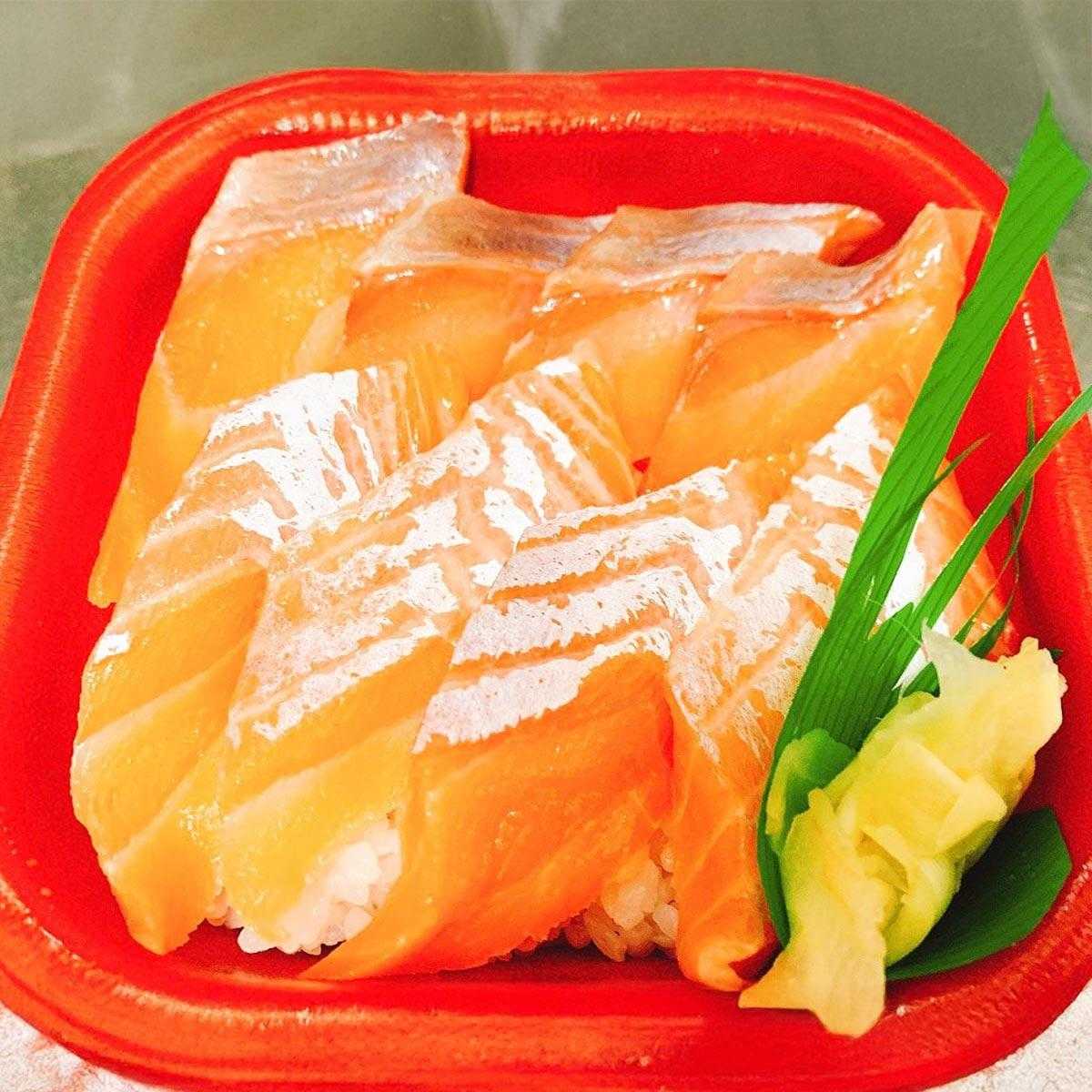 大漁丼家 サーモン丼