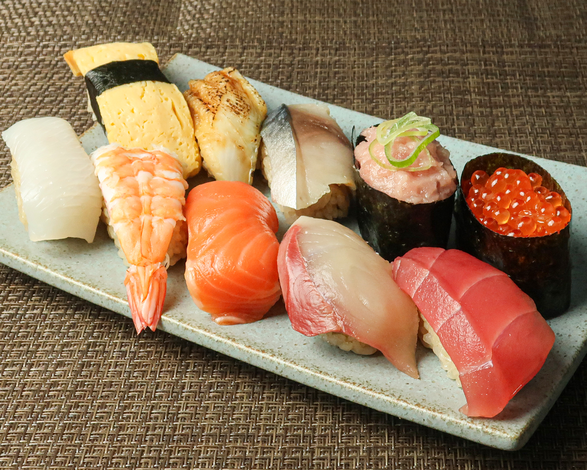 鮨よし田 【定番寿司盛り】並 1人前