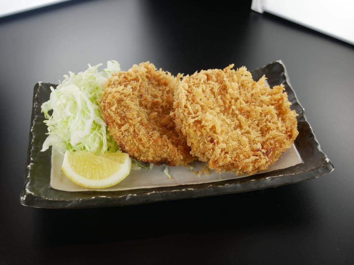 回転寿司やまと なめろうメンチ