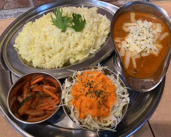 大盛りキーマチーズカレー Extra Large Kima and Cheese Curry