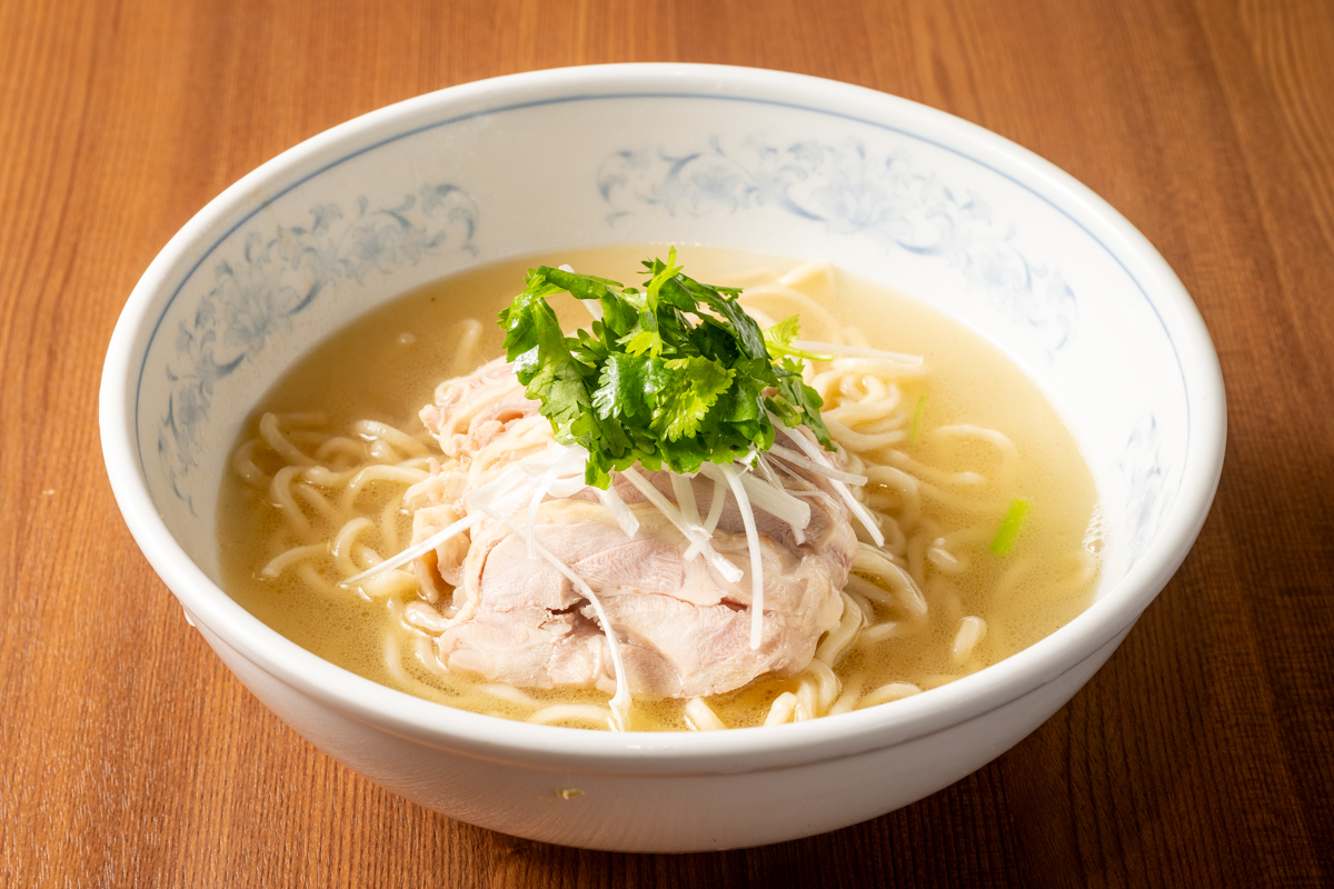 一味玲玲 自家製鶏肉塩味そば