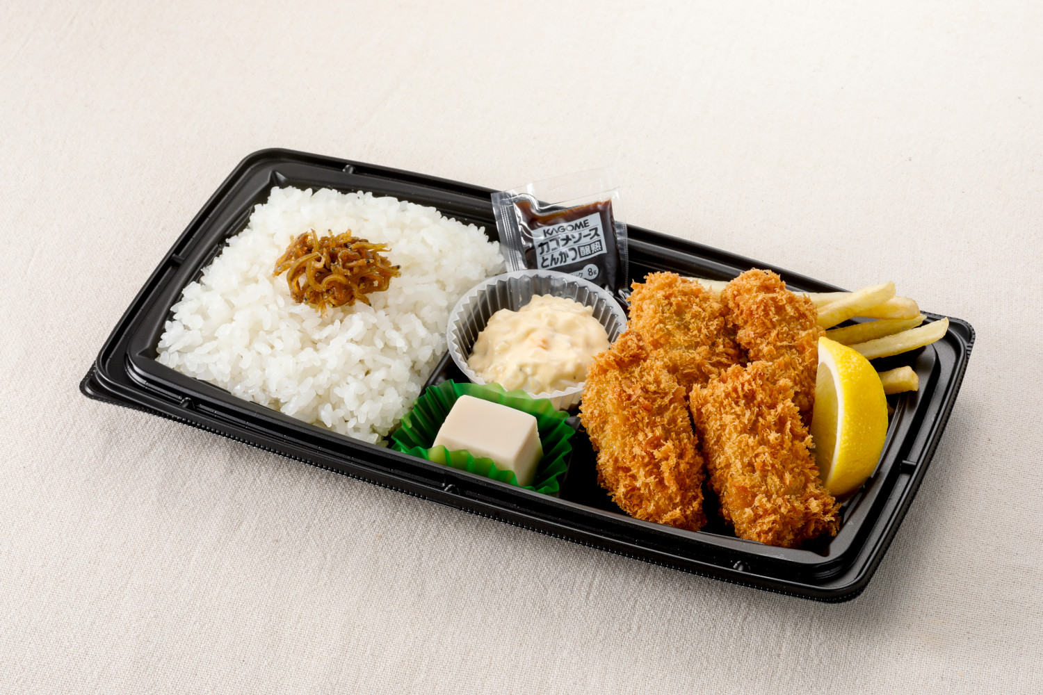 和食さと 牡蠣フライ弁当