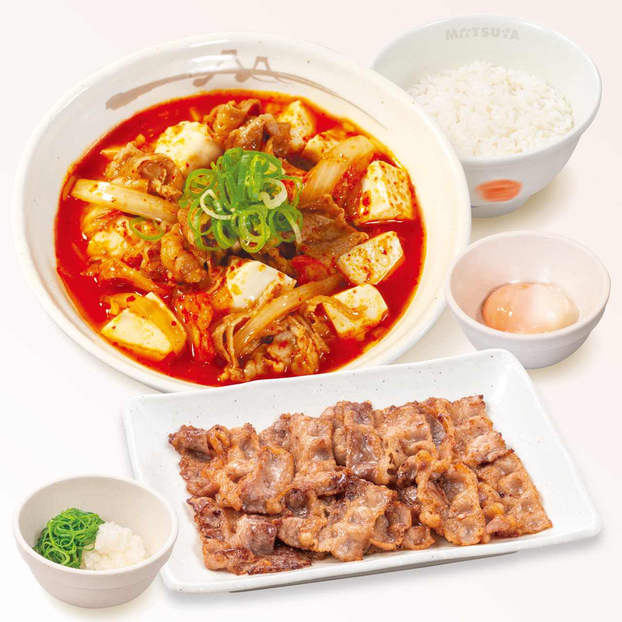 松屋 牛豆腐キムチチゲ牛カルビ焼肉定食(半熟玉子)