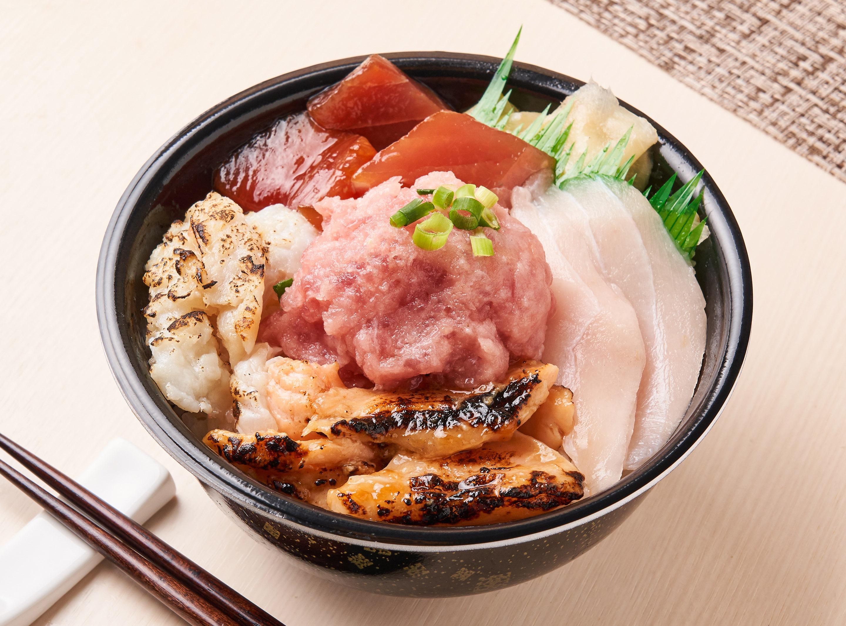 魚丼 きらめき(137)