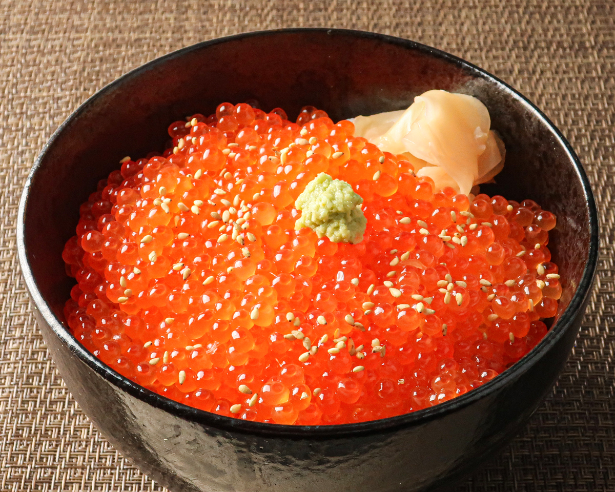 いくら丼専門店 赤いキャビア てんこ盛り「いくら丼」