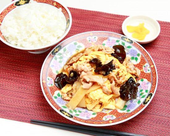 中華食堂一番館 豚肉とキクラゲの玉子炒め Stir-Fried Pork, Cloud Ear Mushrooms, and Eggs