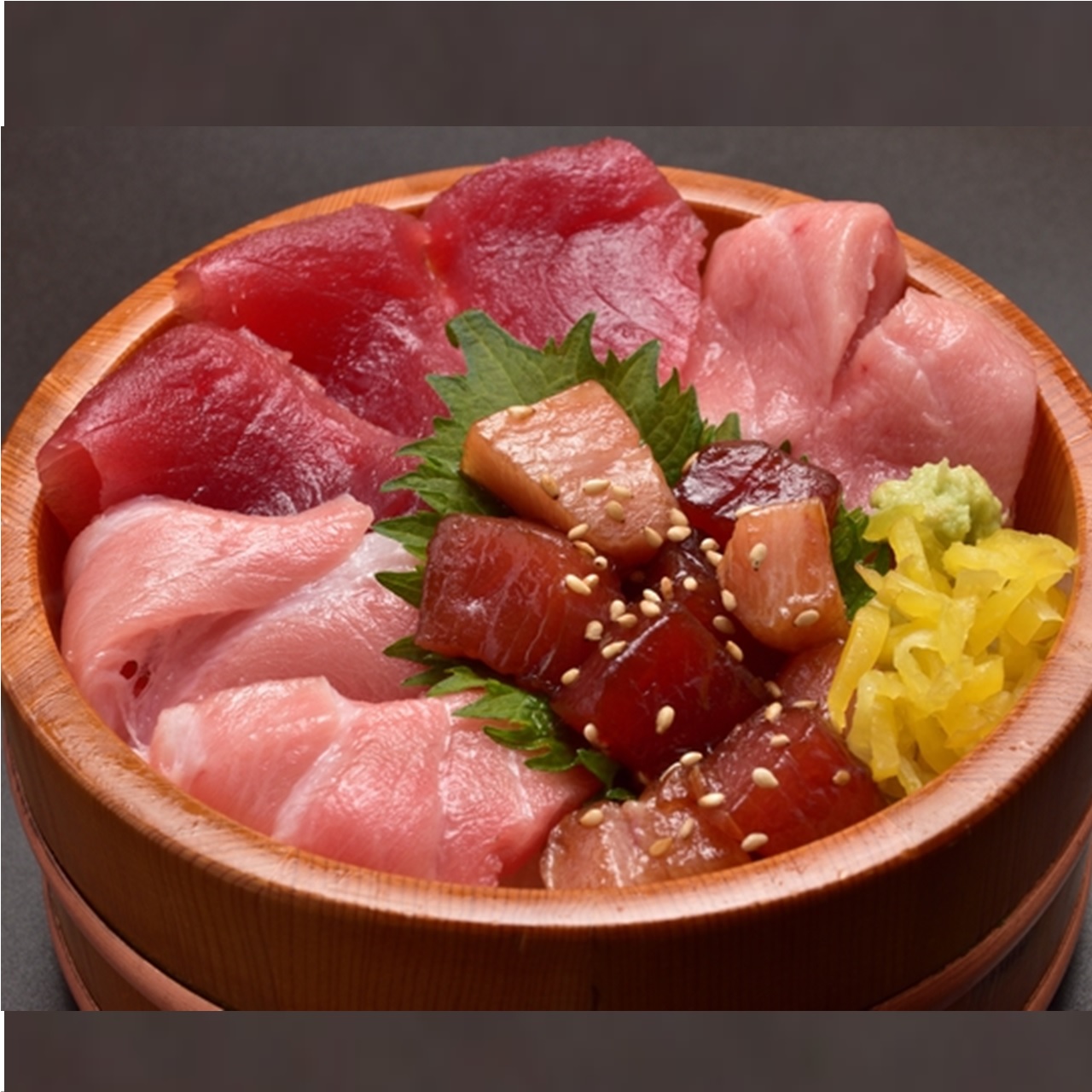 極旨まぐろ 岩ちゃん 特選上鮪鉄火丼