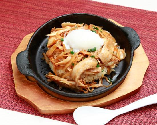 中華食堂一番館 焼肉スタミナ炒飯 Yakiniku Stamina Fried Rice