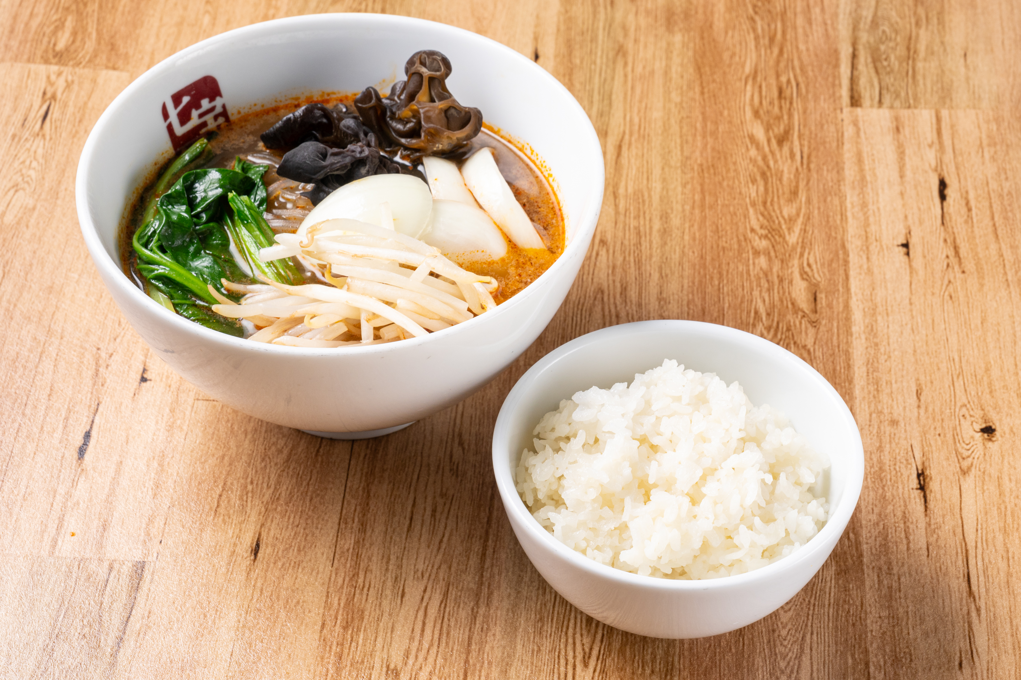 七宝麻辣湯 スープ春雨ベジタブル+ライス中