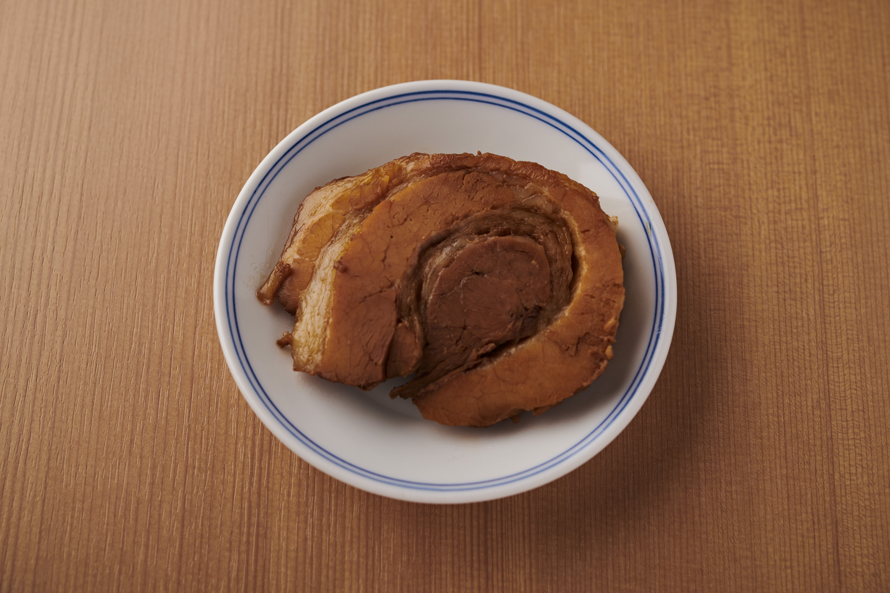 豚ラーメン すぎ田 トッピング:豚チャーシュー追加1枚 1 Additional Roast Pork