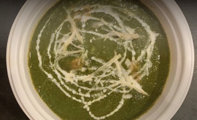 エビン Sag Chicken Curry/ほうれん草チキンカレー