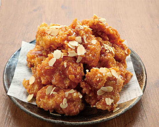 ビビンバ・カルビ丼・スンドゥブ専門店 グンチャン ヤンニョムチキンYangnyeom chicken