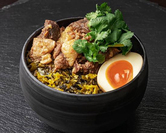 極太麻婆春雨 ミニパクチー台湾牛すじ丼