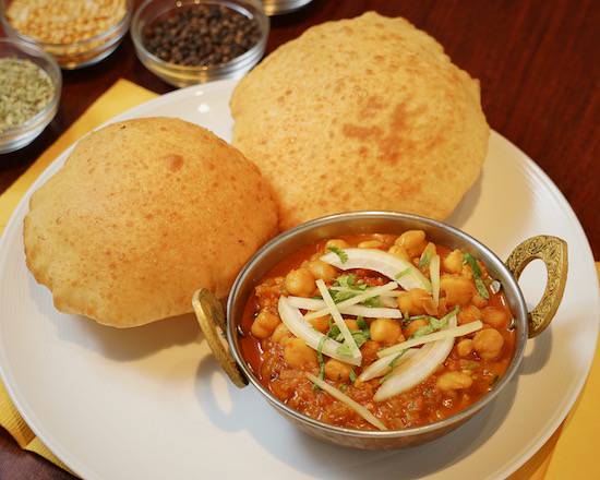 ニルワナム Chole Bhature チョーレーバトゥレー