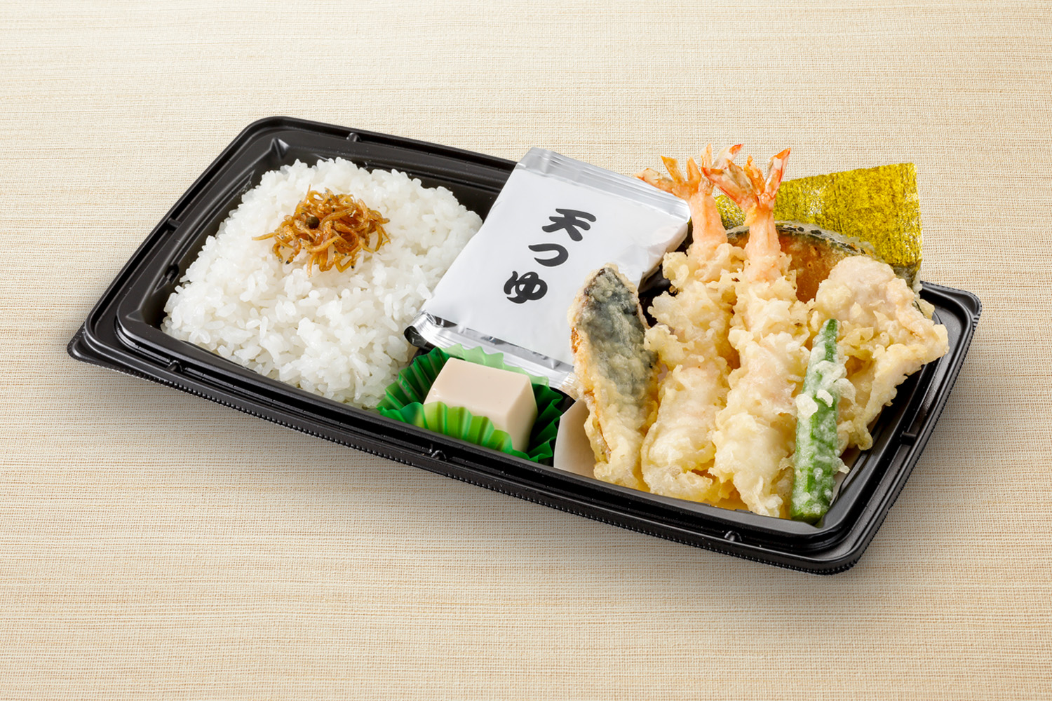 和食さと 天ぷら盛り合わせ弁当