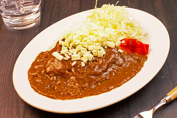 【濃厚なコク】溶けるチーズカレー
