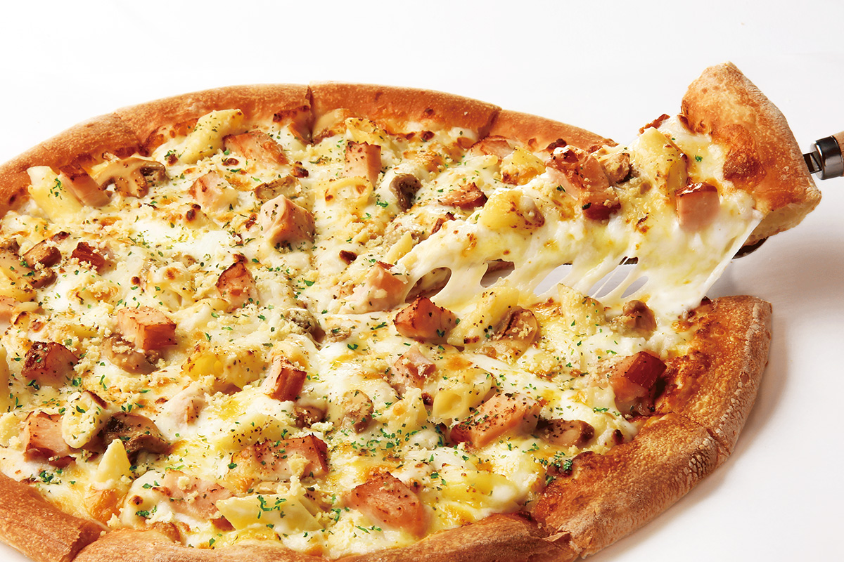 ピザハット チキンとマッシュルームのグラタンピザ