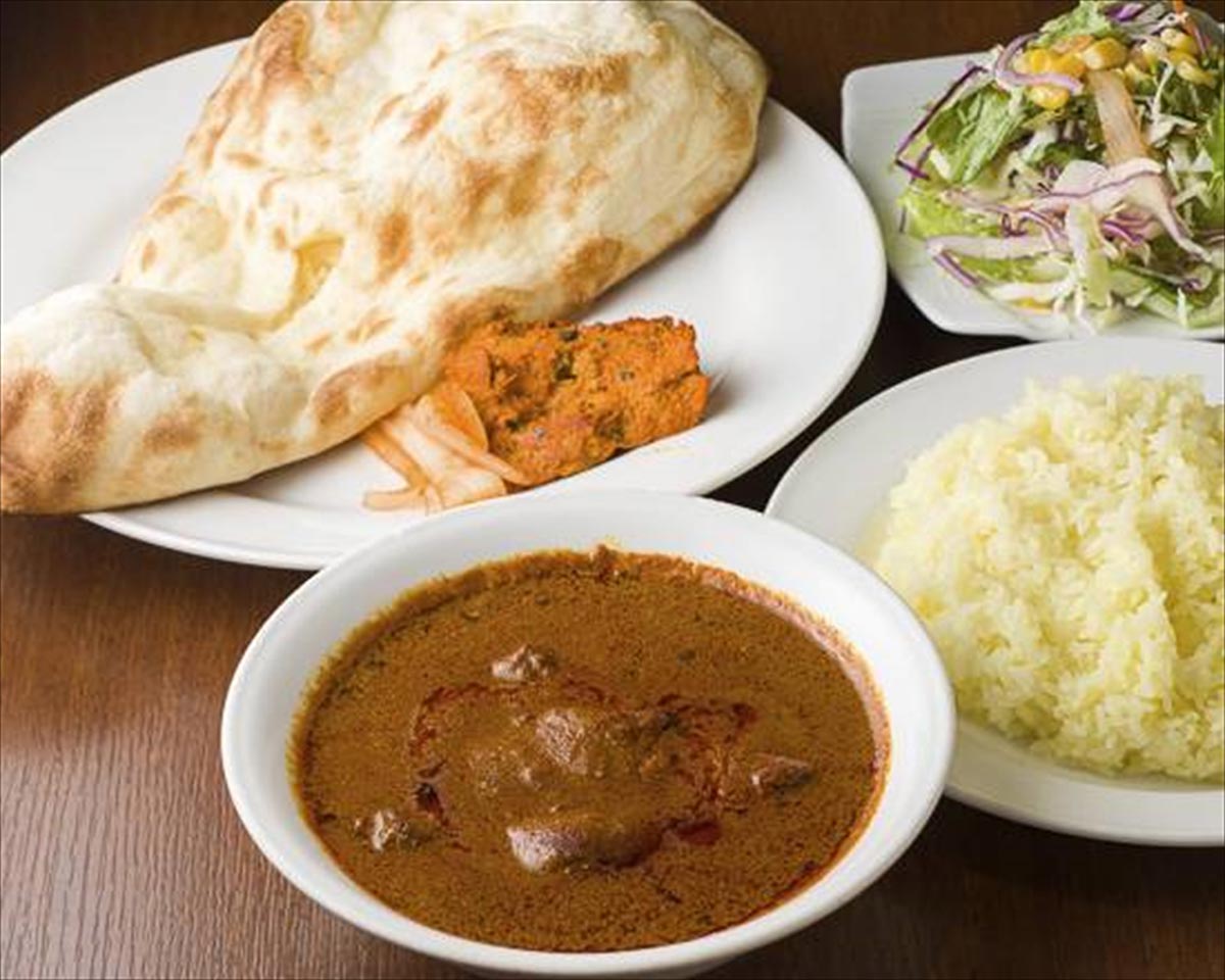 アジアンダイニングバー SAPANA(サパナ) マトンカレー Mutton Curry(お弁当)