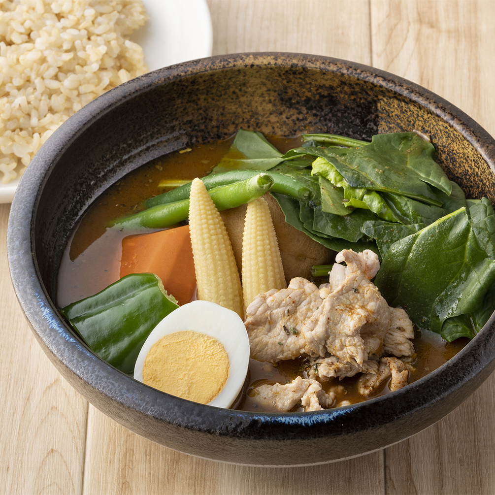 カレー食堂 心 No.3！もち豚とほうれん草のスープカレー