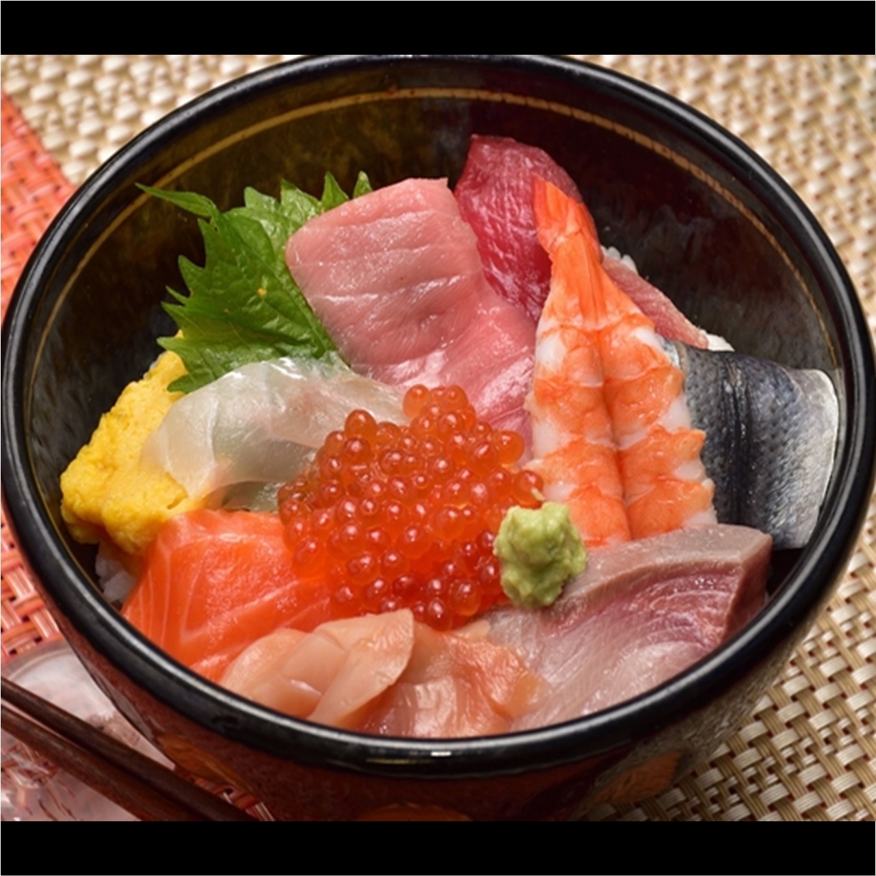 大漁!ねぎとろ漁船 綱好丸 海鮮ネタ「9種」丼