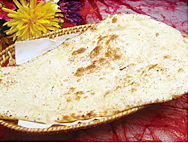 サンティ ガーリックナン