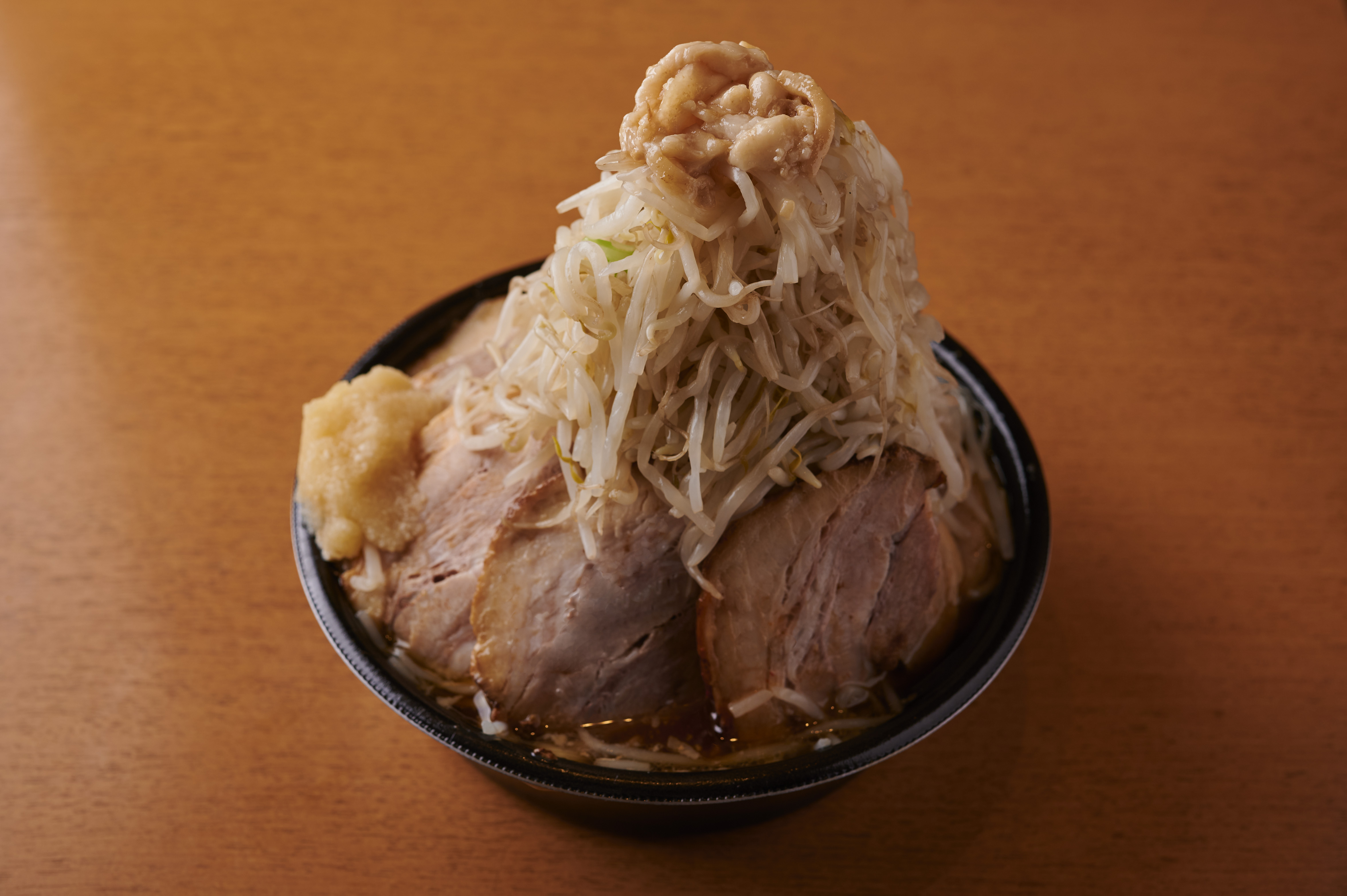 豚ラーメン すぎ田 ④すぎ田特製 豚マシマシラーメン(7枚)二郎インスパイア系 Special Pork Ramen,7 Roasted Porks