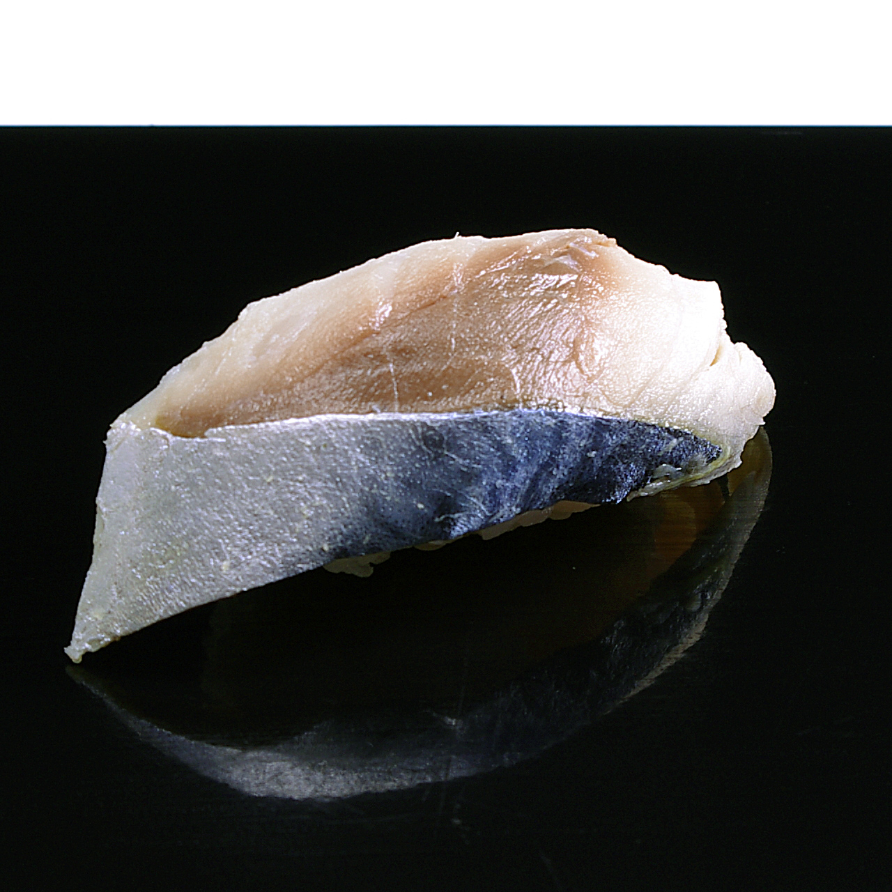 味ぎん 【8407】しめさば1貫