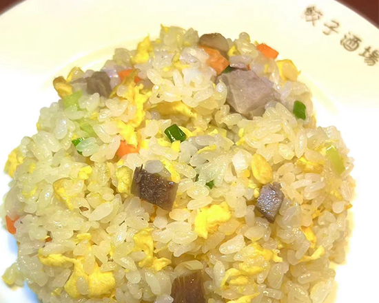 餃子酒場 五目チャーハン