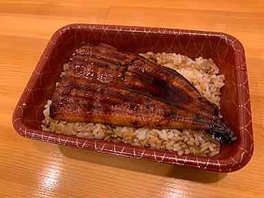 ジョニーのからあげ うな重