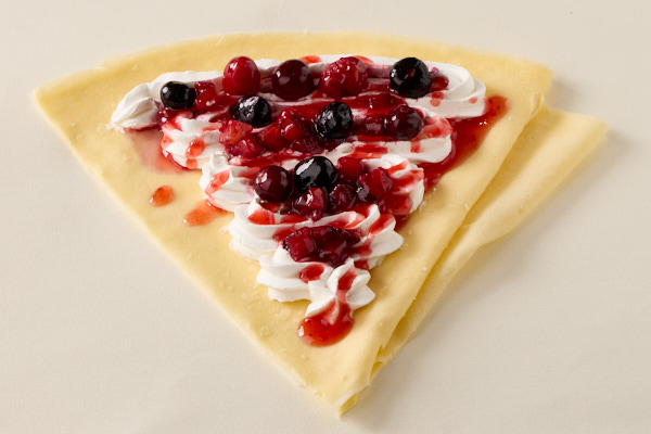至福の贅沢「恋するクレープ」 ベリーベリークリーム Berry Cream