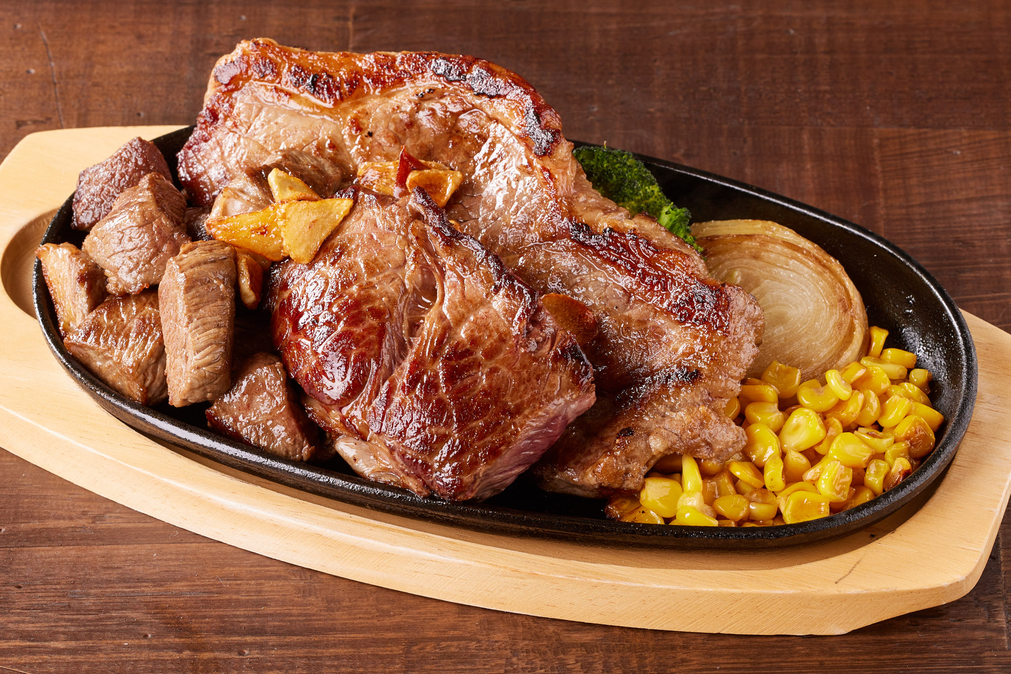 肉テロ!肉たらしくてぎゅう 【単品】3種盛りステーキ(グラム選択式)Triple Steak