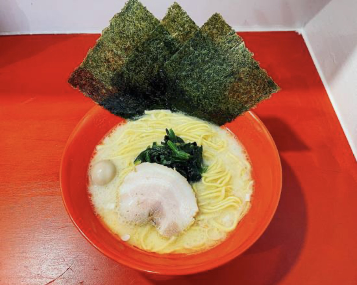 横浜家系ラーメン赤家人気No.4 【人気No.4！】 ラーメン