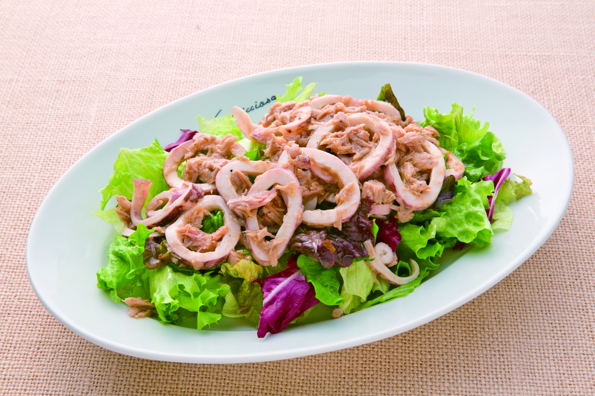 カプリチョーザ イカとツナのサラダ(スモールサイズ)